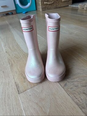Hunter Kids Light Pink Gloss Rain Boots